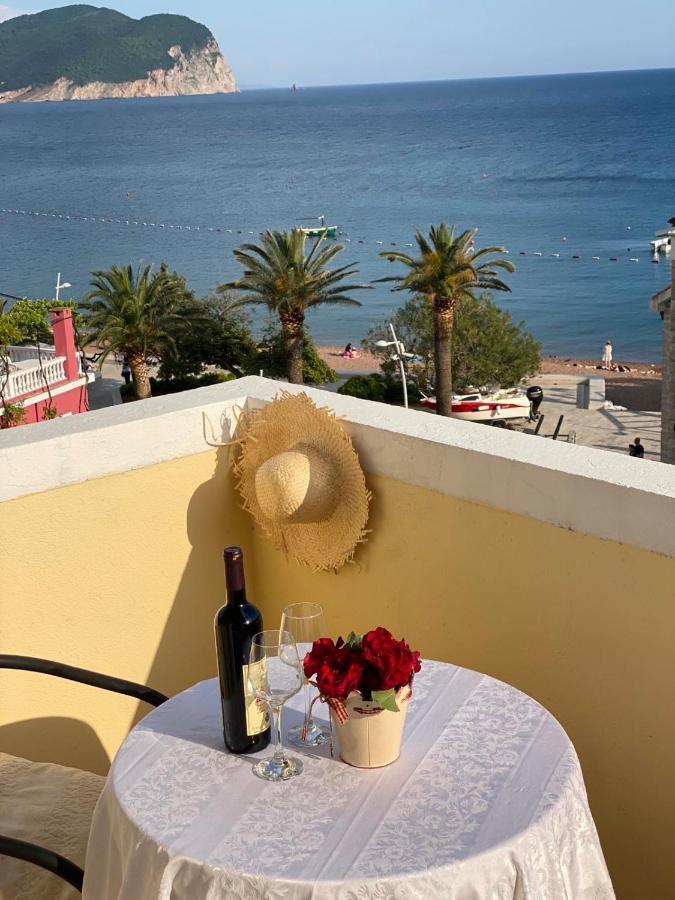 Miomir Perazic Apartments Petrovac Bagian luar foto