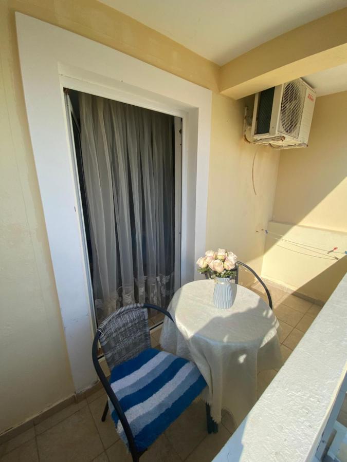 Miomir Perazic Apartments Petrovac Bagian luar foto
